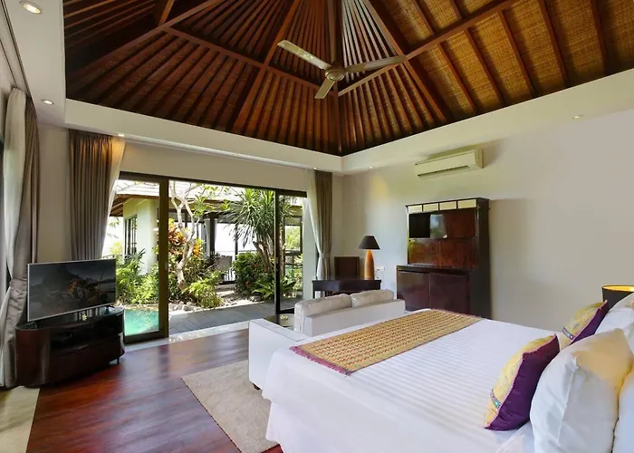 Karang Saujana Uluwatu