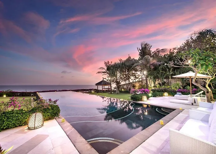 Hotel Karang Saujana 4*