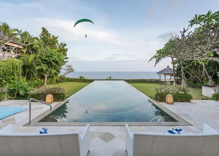 Karang Saujana 4* Uluwatu (Bali)
